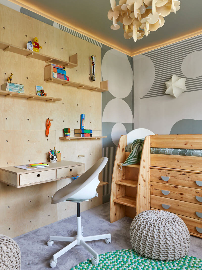 Tweenie boy's bedroom, ply desk unit and storage bed